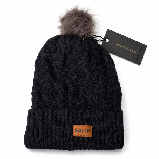 Beanie with pompom
