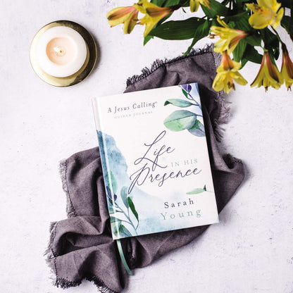 Life in His Presence (Jesus Calling) Devotional Journal