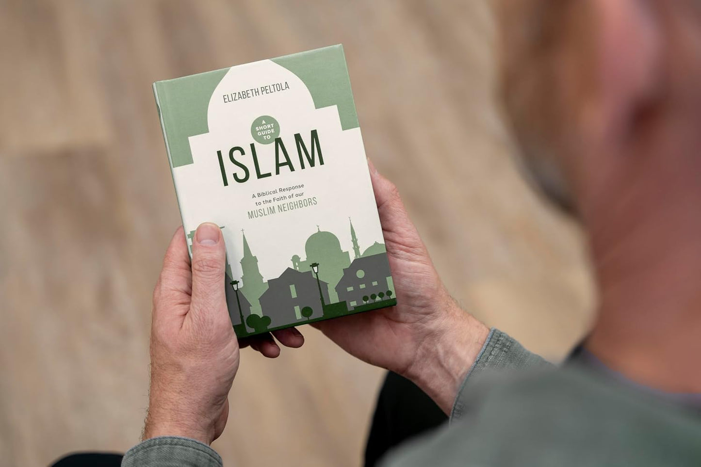 Short Guide to Islam: A Biblical Response to the Faith by Beth Peltola