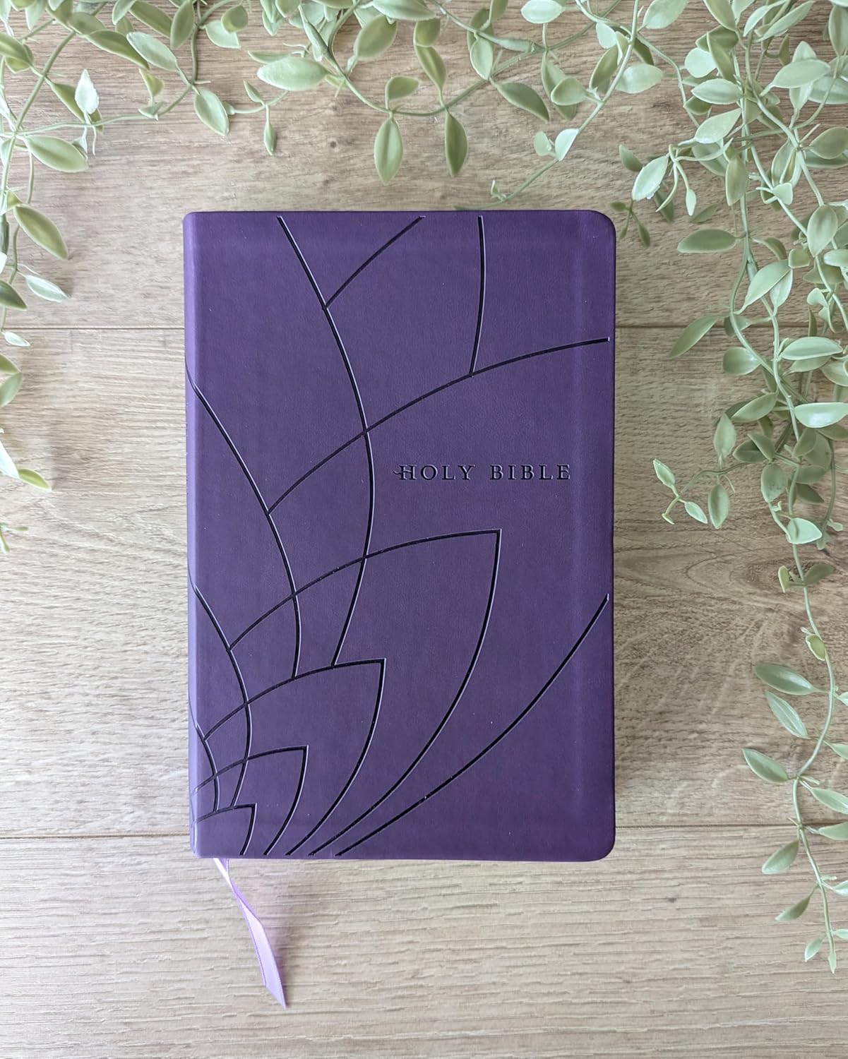 Premium Gift Bible NLT, Filament Enabled (LeatherLike, Purple Petals, Red Letter