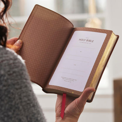 NKJV Ultra Thinline bible Comfort Print Brown Leather soft