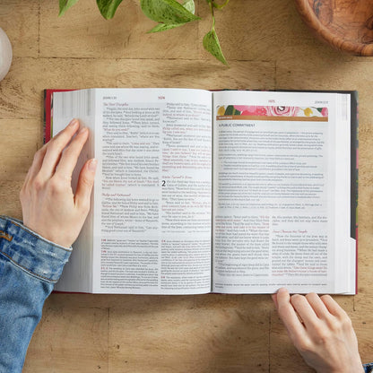 NKJV Woman's Study Bible Hardcover (Revised Edition)