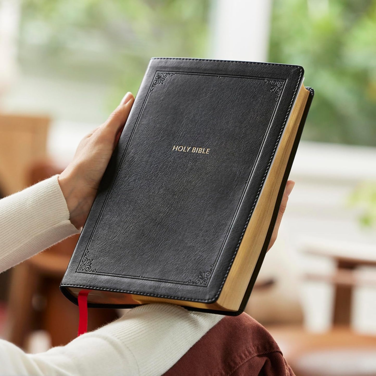 NKJV Giant Print Black Imt Leather