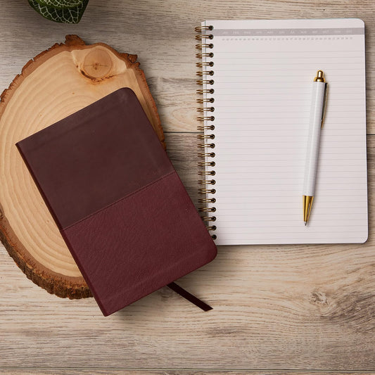 NKJV Value Thinline Bible Compact Burgundy Imitation Leather