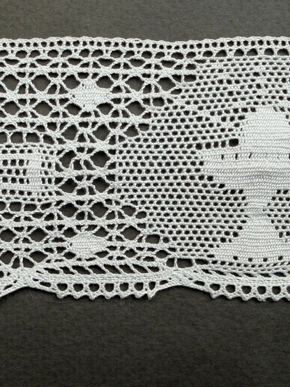 White Cotton Lace Trim with Wave Edge 60mm wide