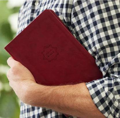 NKJV Reference Bible Giant Print Personal Size Burgundy Leathersoft